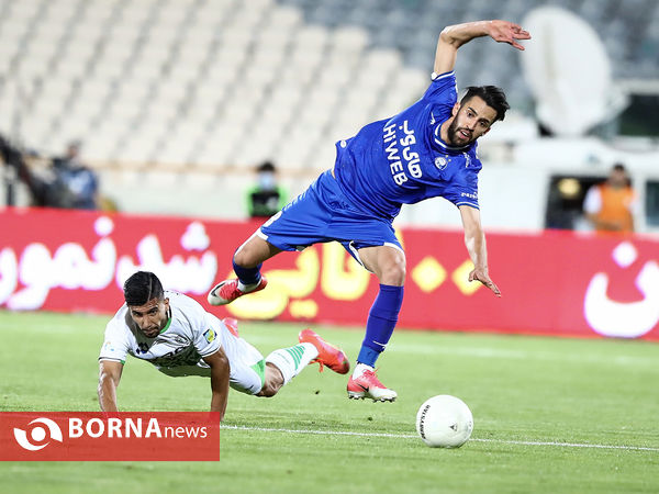 دیدار تیم های فوتبال استقلال - ذوب آهن