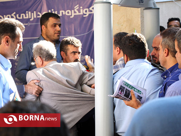 حاشیه هایی پر رنگ تر از کنگره مشاهیر