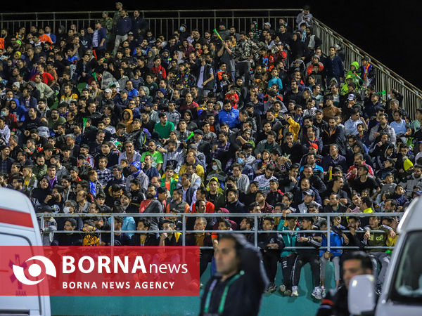 در حاشیه دیدار تیم های فوتبال آلومینیوم - استقلال