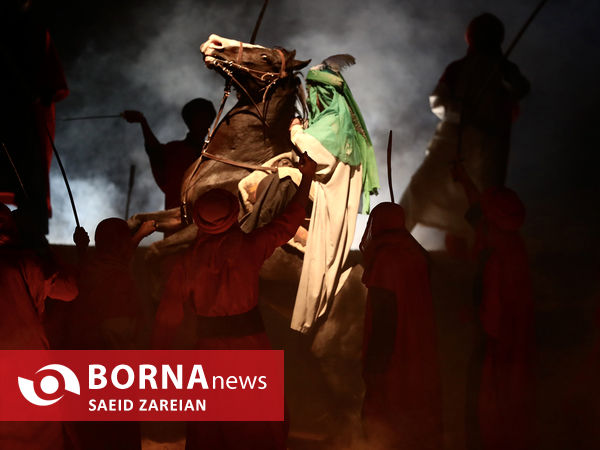 نمایش میدانی «تنهاتر از مسیح»