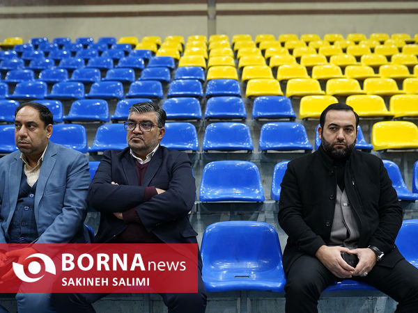 کمک مومنانه