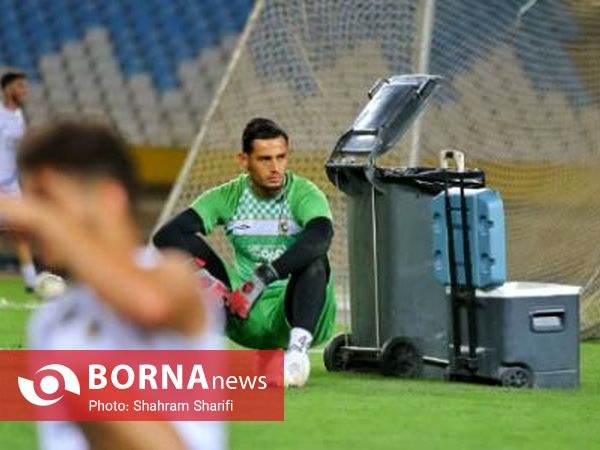 گزارش تصویری تمرین تیم فوتبال سپاهان با حضور هواداران 
