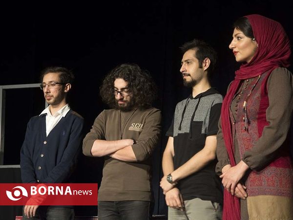 نمایش  ناگهان پیت حلبی