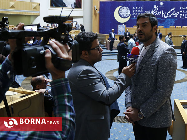 در حاشیه دیدار صمیمی ریاست جمهور با ورزشکاران