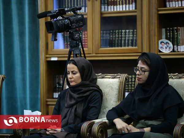 دیدار مدیران و خبرنگاران خبرگزاری برنا با رئیس مجمع تشخیص مصلحت نظام