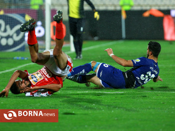 دیدار تیم های پرسپولیس تهران - استقلال خوزستان