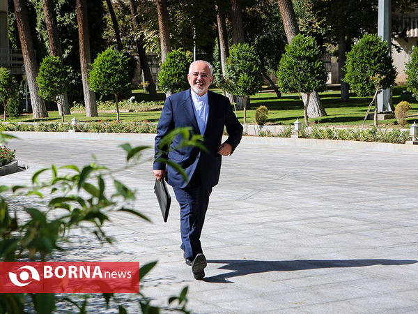 در حاشیه جلسه هیات دولت