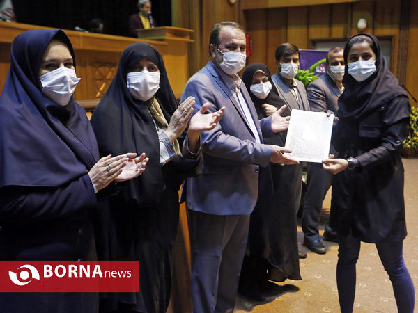 مراسم تجلیل از بانوان قهرمان مربیان ، داوران بین‌المللی استان فارس