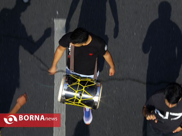 پیاده روی جاماندگان اربعین در تهران