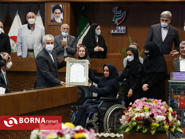 مراسم رونمایی از سردیس های5 تن از قهرمانان ورزش ایران