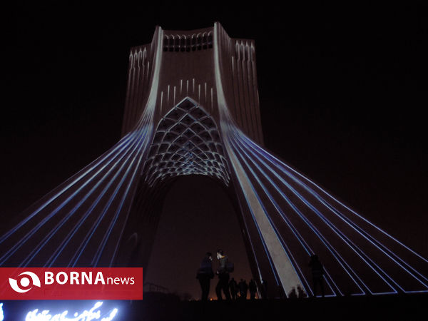 اجرای  نورپردازی سه بعدی ( ویدئو مپینگ ) به مناسبت اولین سالگرد درگذشتگان پرواز ۷۵۲ هواپیمایی اوکراین