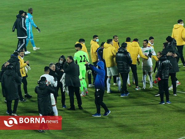 دیدار تیم های فوتبال ایران - امارات