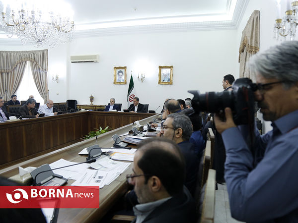 جلسه شورای اقتصاد با حضور معاون اول ریاست جمهوری