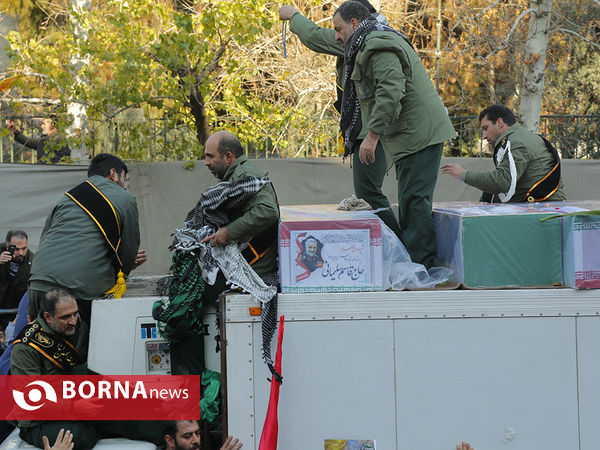 تشییع پیکر سردار شهید حاج قاسم سلیمانی در تهران - ٢