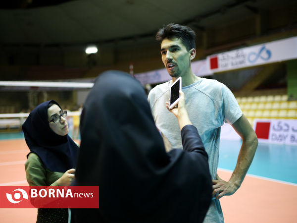 تمرین تیم ملی والیبال با حضور معاونین وزیر ورزش و جوانان