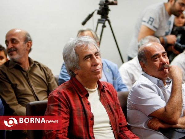تجلیل از کریم اکبری مبارکه در فرهنگسرای معرفت