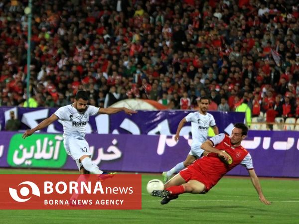 دیدار تیم های فوتبال پرسپولیس _ ملوان