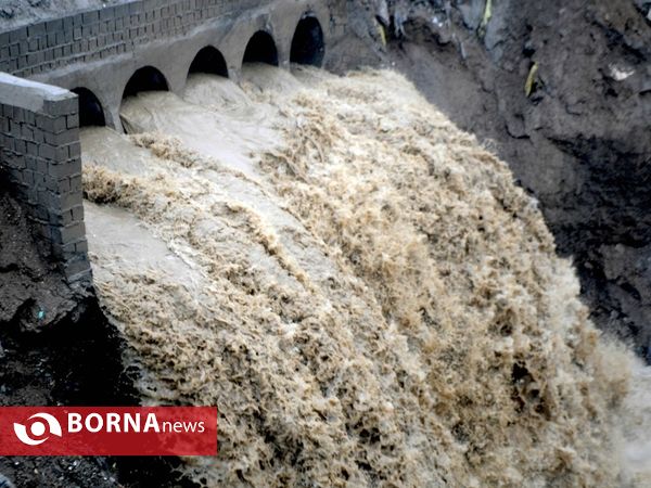 در مسیر رودخانه حاشیه معادن غرب استان تهران