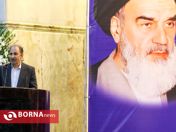 تجدید میثاق کارکنان شهرداری تهران با آرمان های حضرت امام خمینی(ره)