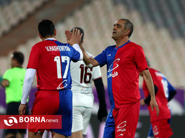 مسابقه فوتبال" یادبود انصاریان و میناوند"