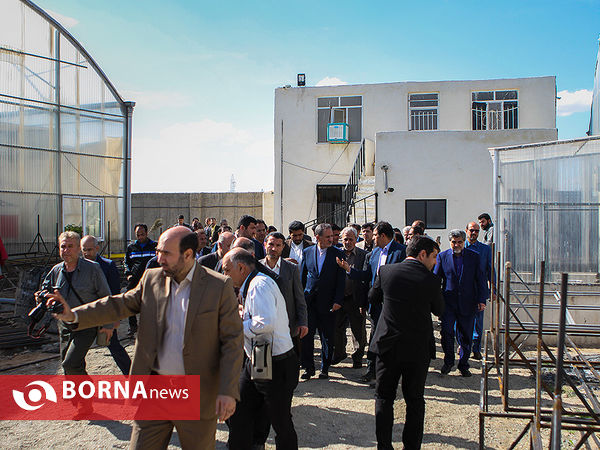 بازدید معاون اول رئیس جمهوری از چند پروژه کشاورزی و صنعتی در شهرستان رباط کریم