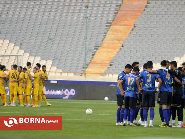 دیدار تیم های های فوتبال استقلال - سپاهان