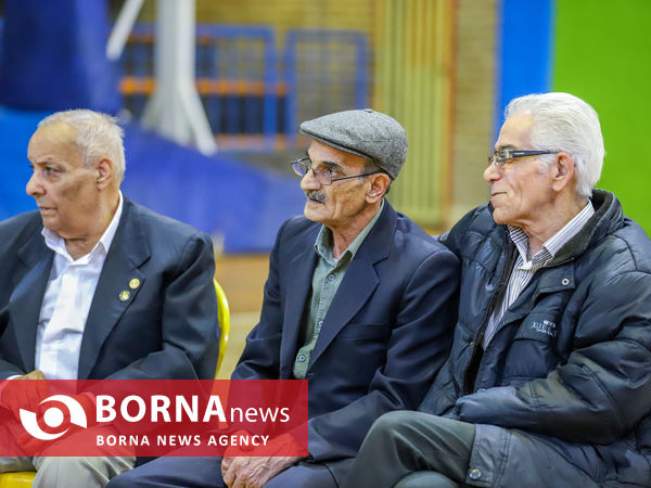 مسابقات وزنه برداری کارگری