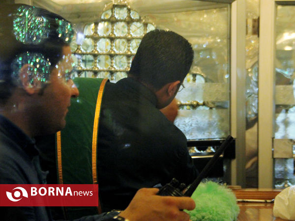 آیین غبارروبی آستان سید علاء الدین حسین بن موسی الکاظم در شیراز