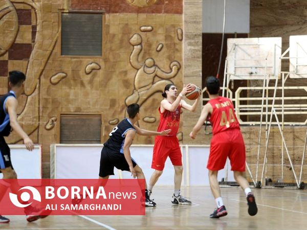 رقابت های پلی آف لیگ نوجوانان کشور 