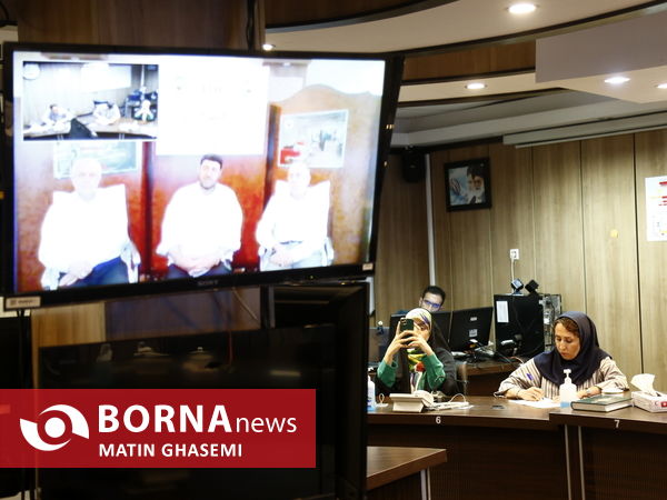 نشست خبری ویدئو کنفرانس رییس جمعیت هلال احمر در مکه مکرمه 