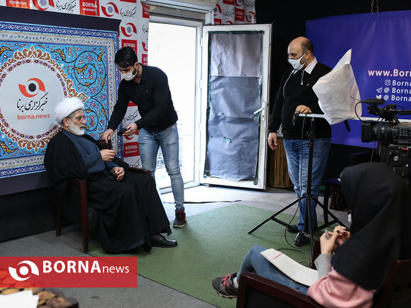 حضور حجت الاسلام محسن رهامی در خبرگزاری برنا