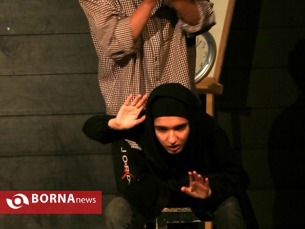 اجرای نمایش های کوتاه "مدل" و "کودک همسر"