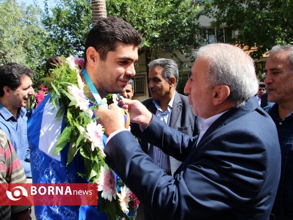 استقبال مدیرکل ورزش وجوانان  استان کرمانشاه از قهرمانان مسابقات لیگ جهانی کاراته