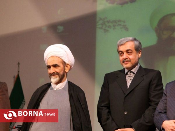 تجلیل از معلمان نمونه شهرستان لاهیجان