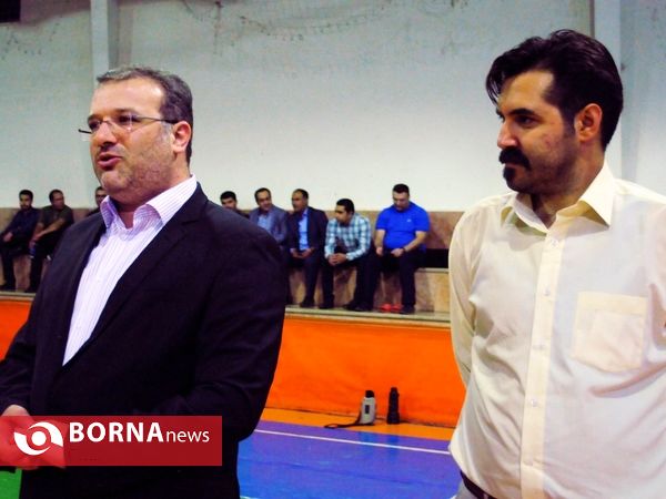 برگزاری فوتسال بین احزاب