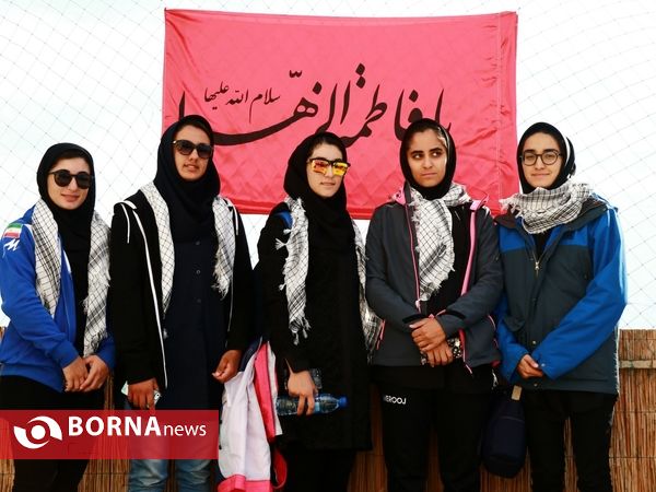 بازدید کاروان نخبگان و مدال آوران ورزشی کشور از یادمان شهدای والفجر8