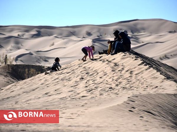 همایش کویرنوردی در نصرت آباد (کویر لوت)