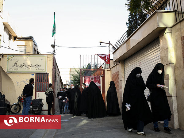 مراسم عزاداری روز عاشورا در دبیرستان دخترانه روشنگر