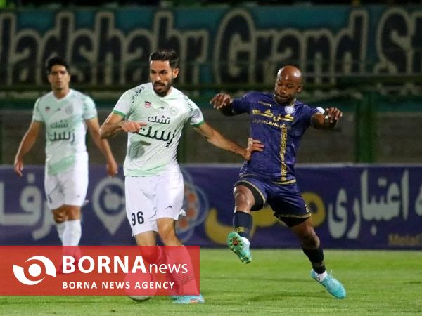 دیدار تیم های فوتبال ذوب آهن اصفهان- گل گهر سیرجان