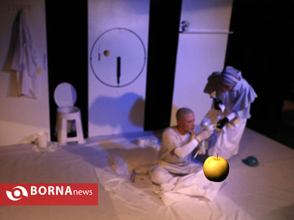 نمایش "تنها خدا حق دارد بیدارم کند"