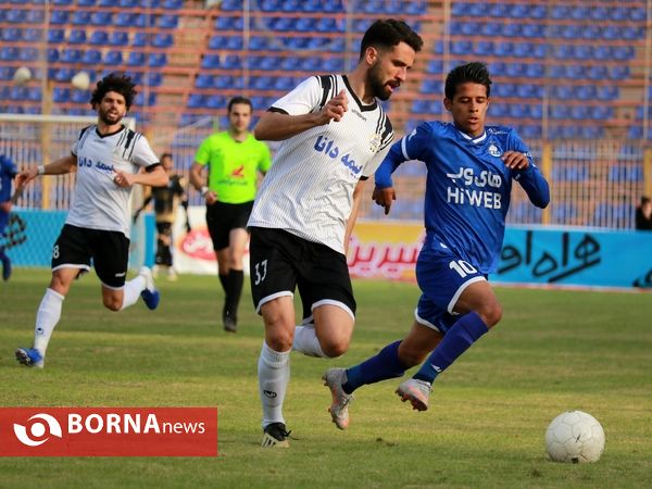 دیدار تیم های نفت مسجدسلیمان - استقلال