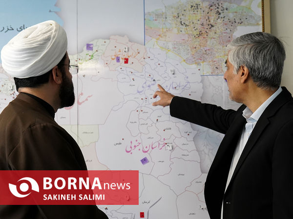  بازدید کیومرث هاشمی از ساختمان شماره ۲ وزارت ورزش و جوانان 