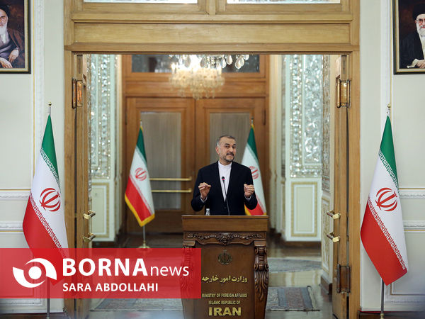 نشست خبری وزیر امور خارجه