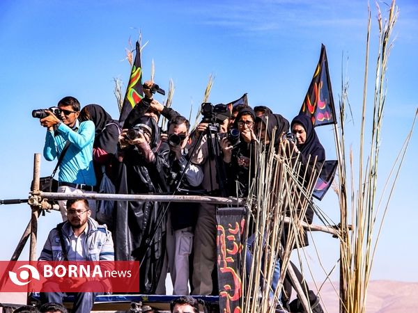 تشییع دوشهید گمنام دفاع مقدس در دانشگاه پیام نور- شیراز