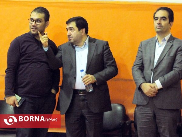 برگزاری فوتسال بین احزاب