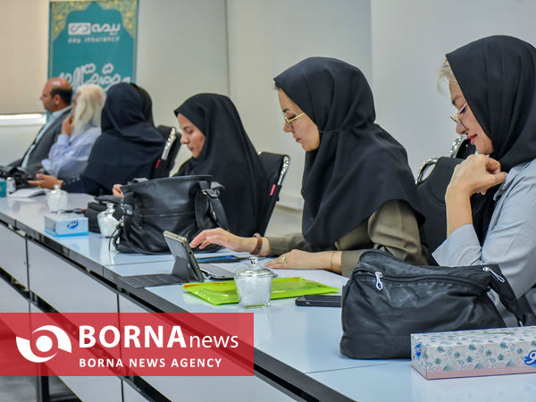 نشست خبری مدیر بیمه دی در استان مرکزی