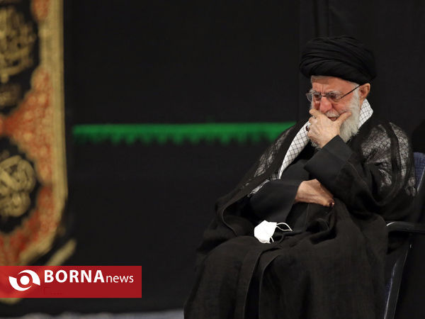 مراسم عزاداری شب هشتم محرم با حضور رهبر انقلاب
