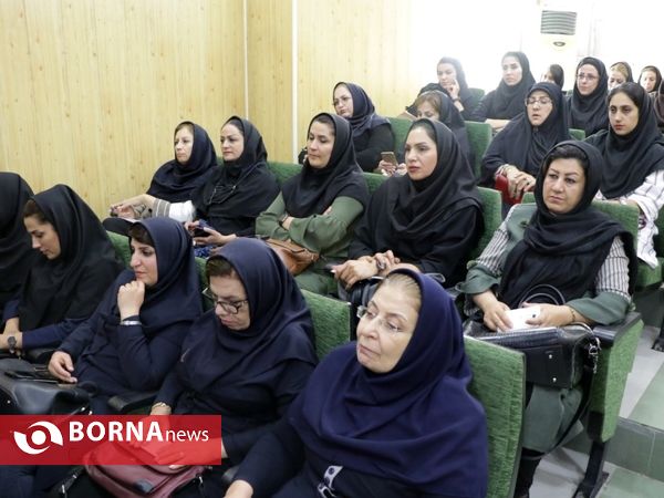 جلسه مشترک هیات های ورزشی آذربایجان غربی با مدیرکل دفتر توسعه آموزش های پایه و استعدادیابی وزارت ورزش و جوانان
