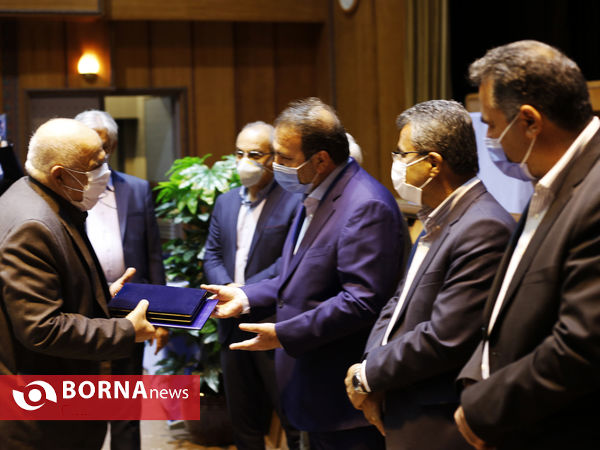 تجلیل از خیرین مدرسه ساز استان فارس