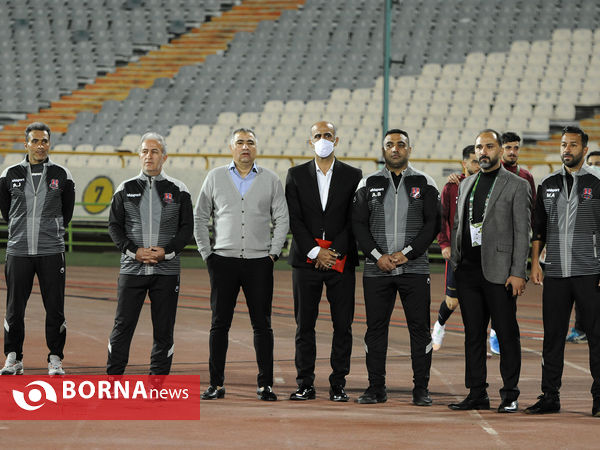 دیدار تیم های فوتبال پرسپولیس - نساجی